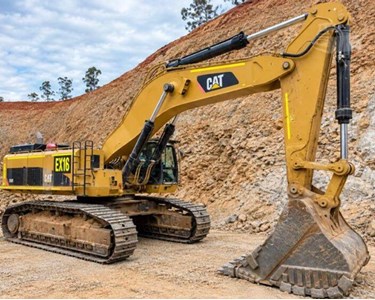 Used Excavator 2012 Caterpillar 390DL ME