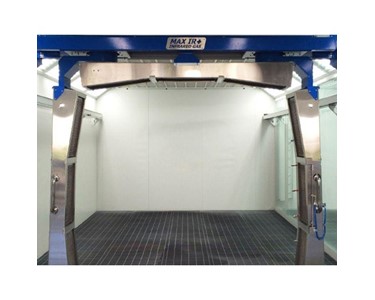 Lowbake - Vehicle Preparation Bay with Infrared