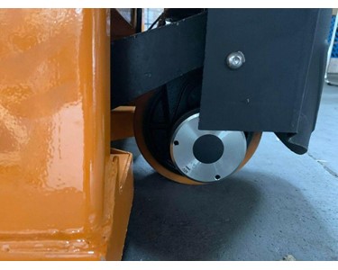 Full-Electric Pallet Jack 1800kg