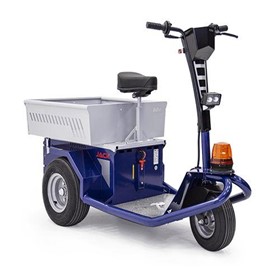 Seat-On Electric Tow Tractor