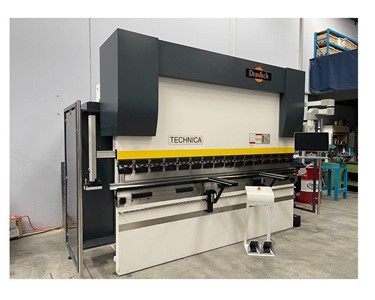 Deratech - CNC Press Brake | Technica 130/3200 S