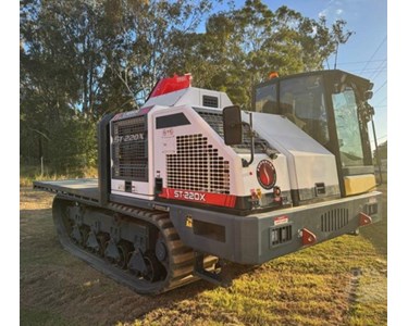 Used Tracked Carrier | 2021 SUPERIOR ST220X