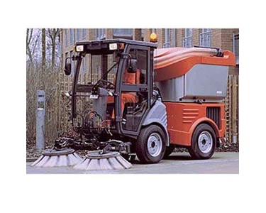 Hako - Outdoor Footpath and Street Ride-On Sweeper - Citymaster 1200