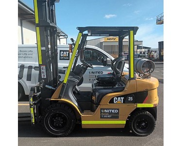 Cat - Used 2.5T LPG Forklift - GPE25NT-C