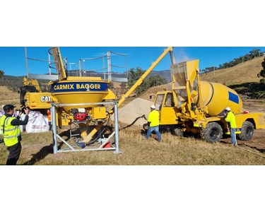 Carmix - Cement Bagger