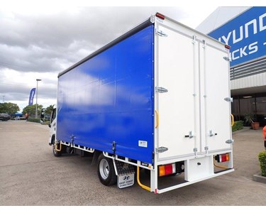 Hyundai - EX8 ELWB Tautliner Truck