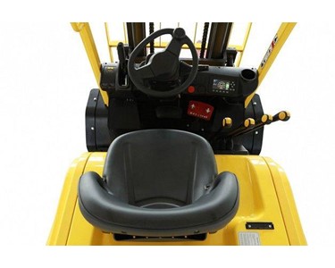 Hyster - Four wheel Electric Forklift 1.5T to 3.5T | J1.5-3.5UT