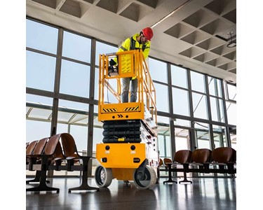 Haulotte - Electric Scissor Lift Compact 8-10N | 6.2 m - 7.8 m 