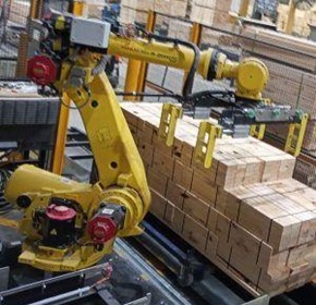 Benefits of Industrial Robots amid labor shortages