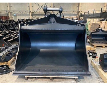 Roo Attachments - Tilting Mud Bucket | 18 - 23 TON MACHINES 18