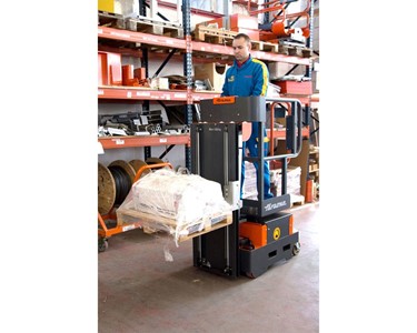Elevah - Ultra Compact Stock Picker E5 Tyres | 74 cm wide