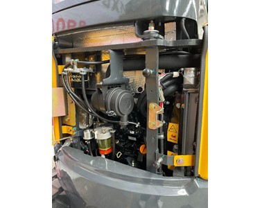 MXG -  Excavators | Diesel Engine | Yanmar 3TNV80F 3-Cylinder | SE28U