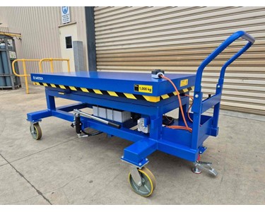 Mobile Scissor Lift