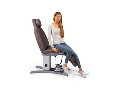 Brumaba - ECURA Treatment Chair / Bed