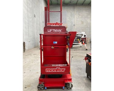 Monitor Lifts - REGLO LIFTMAN Air Operated Man Lift