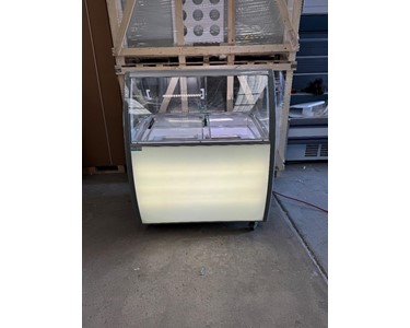 Freeze Edge - Gelato Display Freezer