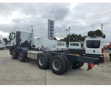 Iveco - Cab Chassis Truck | T-Way AD 8x4 TWAY AD 8x4 