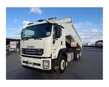 Isuzu - Used Tipper Truck | F Series FXZ240-350