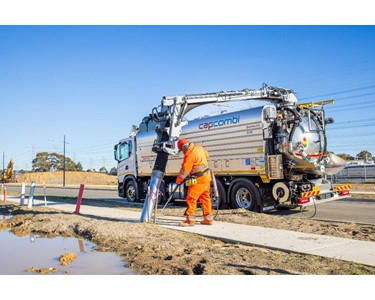 Cappellotto - Industrial Vacuum Truck | CAP COMBI 3200 CL HYDRO 8x4