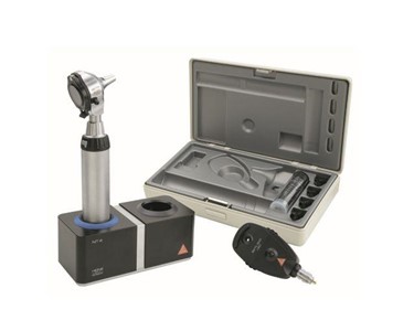 Heine - Beta 400 F.O. Otoscope And Beta 200 Ophthalmoscope Diagnostic Set