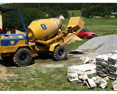 Carmix - Carmix ONE Self Loading Concrete Mixer