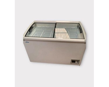 Chest Display Freezer 4 baskets