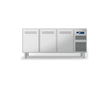 Polaris - Underbench Fridge Freezer | S18-02 BT 710 186L, S21-03 BT 710 