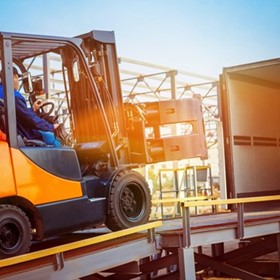The Benefits Of Forklift Hire – Why Renting Makes ‘cents’