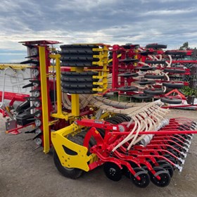 Folding Power Harrow AEROSEM VT 5000 DD