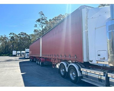 Used Curtainsider Trailer | 2017 MAX ROADLINER B