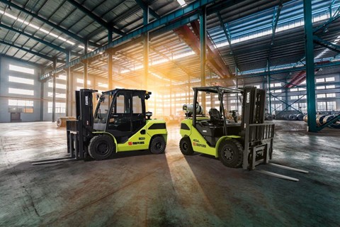 CLARK S40–55 Series: Built Strong for Australia’s Toughest Worksites
