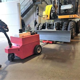 Electric Tow Tug / Dolly | Electric Trailer Mover | Multi-Mover XXL
