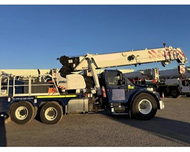 FRANNA - Pre Owned Pick and Carry Crane | CRANES AT40