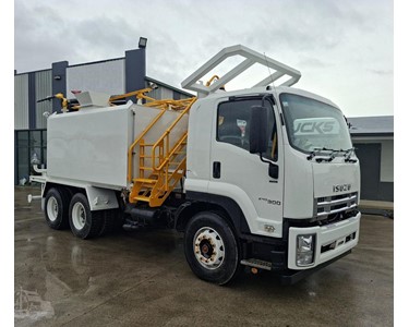 Used Water Truck | 2022 ISUZU FVZ240-300 