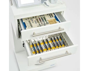 DEMED - DEMED Medical Carts