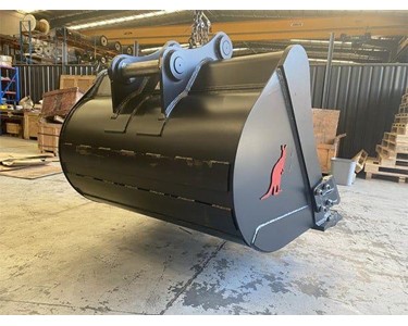 Roo Attachments - 20t GP Bucket 1500mm