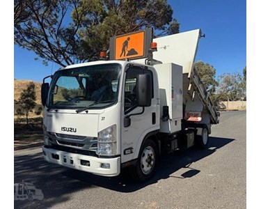 Used Tipper Truck | 2018 ISUZU NQR87-190 