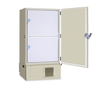 VIP ULT Freezer | MDF-U74V