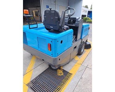 Conquest - Conquest PB200D Sweeper – Fully Refurbished