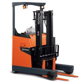 Stand Up Forklift | 1.0 - 3.0 Tonne 8-series 