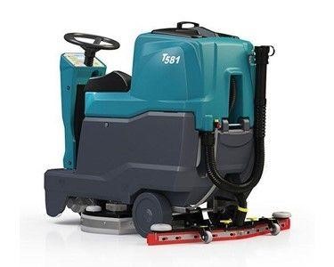 Tennant - Micro Ride-On Floor Scrubber | T581 