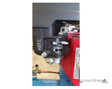 Honda -  Petrol Piston Air Compressor | 70L 6HP 