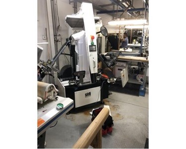 Pony Sidi Model Leo Shirt Machine